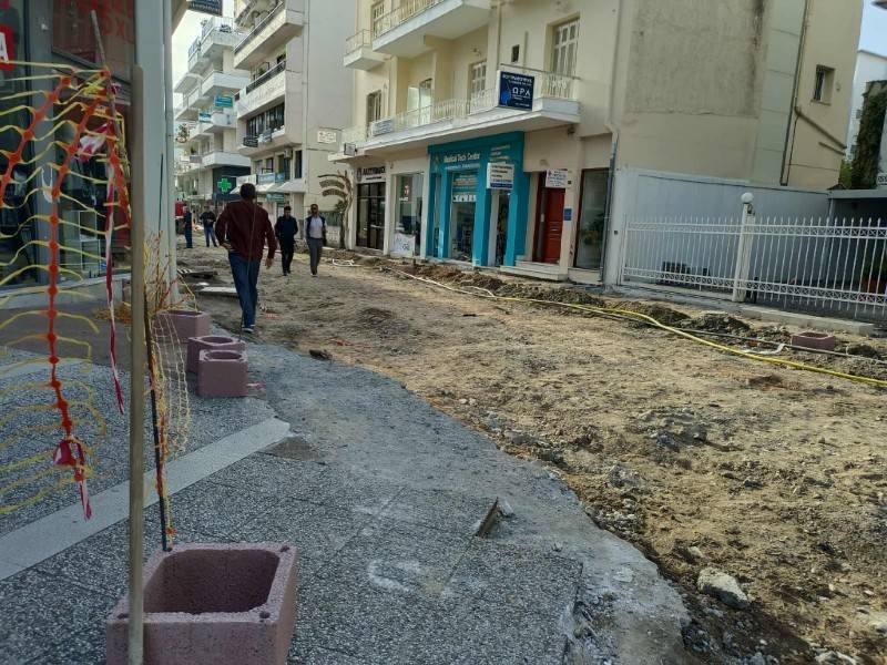 5268ab4085d8291fee68a32e5b113f50 L