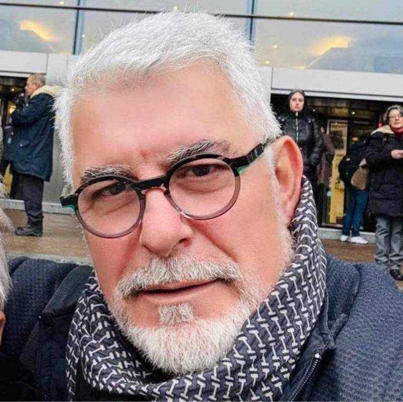 78b1d5d3f530b065ccd475140a45eee5 L