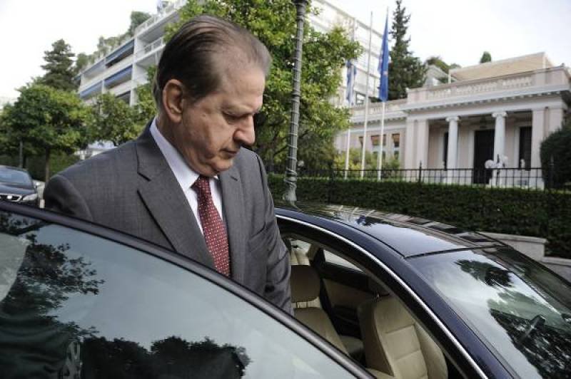 Ο Βύρων Πολύδωρας στην εκδήλωση για “Τα πέτρινα γεφύρια της Νέδας” 92b9c4e830abfa0ba75f716b682d4a78 L