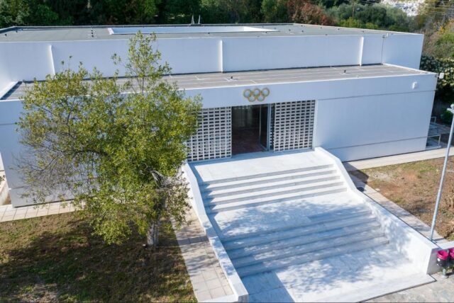 Ο δήμος Αρχαίας Ολυμπίας υποδέχεται τη μεγάλη στιγμή της αφής της Ολυμπιακής Φλόγας EKDHLWSEIS 2 2 640x428 1