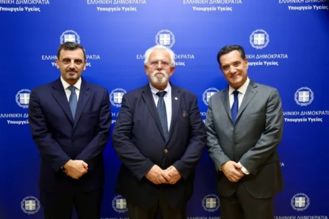 Adonis Nikolako Xristos 640x426 1