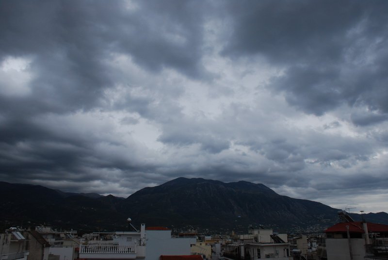 Ο καιρός αύριο Παρασκευή στην Καλαμάτα Kairos Par